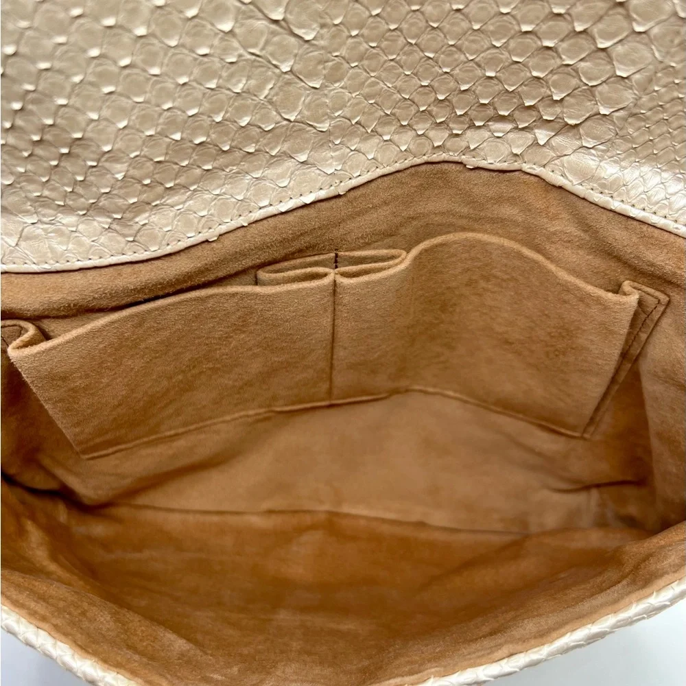 Cream and Gold Textured Shoulder Bag with Chain Handle